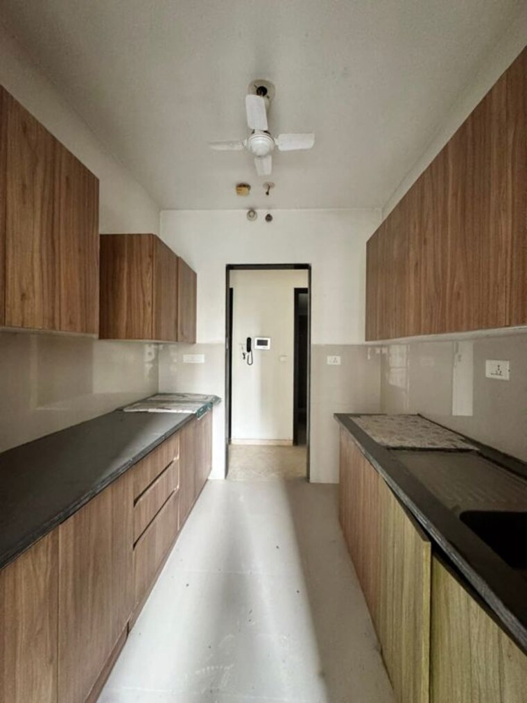Kitchen, lodha-splendora 3 Bedroom 953 Sq.Ft. Apartment In Ghodbunder Road Thane 9827019