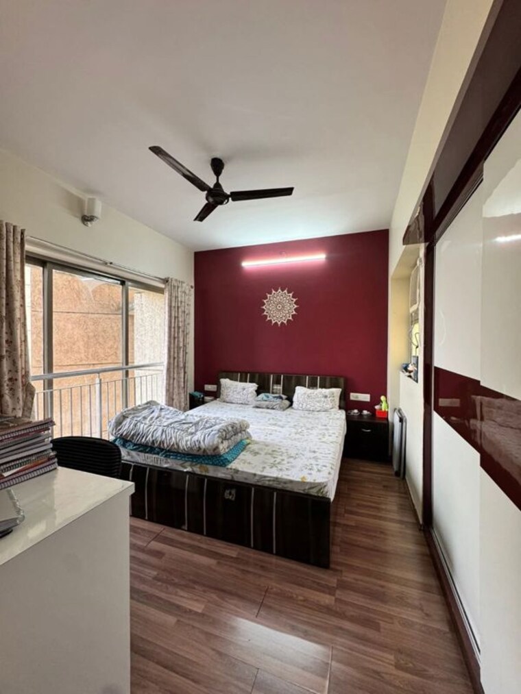 Bedroom, lodha-splendora 3 Bedroom 953 Sq.Ft. Apartment In Ghodbunder Road Thane 9827019