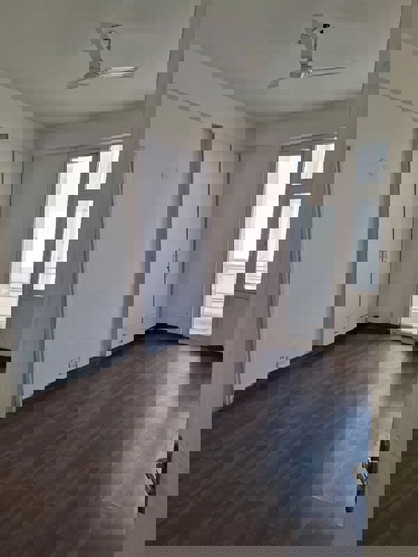 3 BHK + Pooja Room 1550 Sq.Ft. Apartment in Tulip Petals