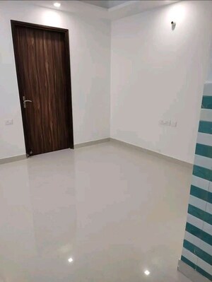 1 BHK Builder Floor For Rent in Chattarpur