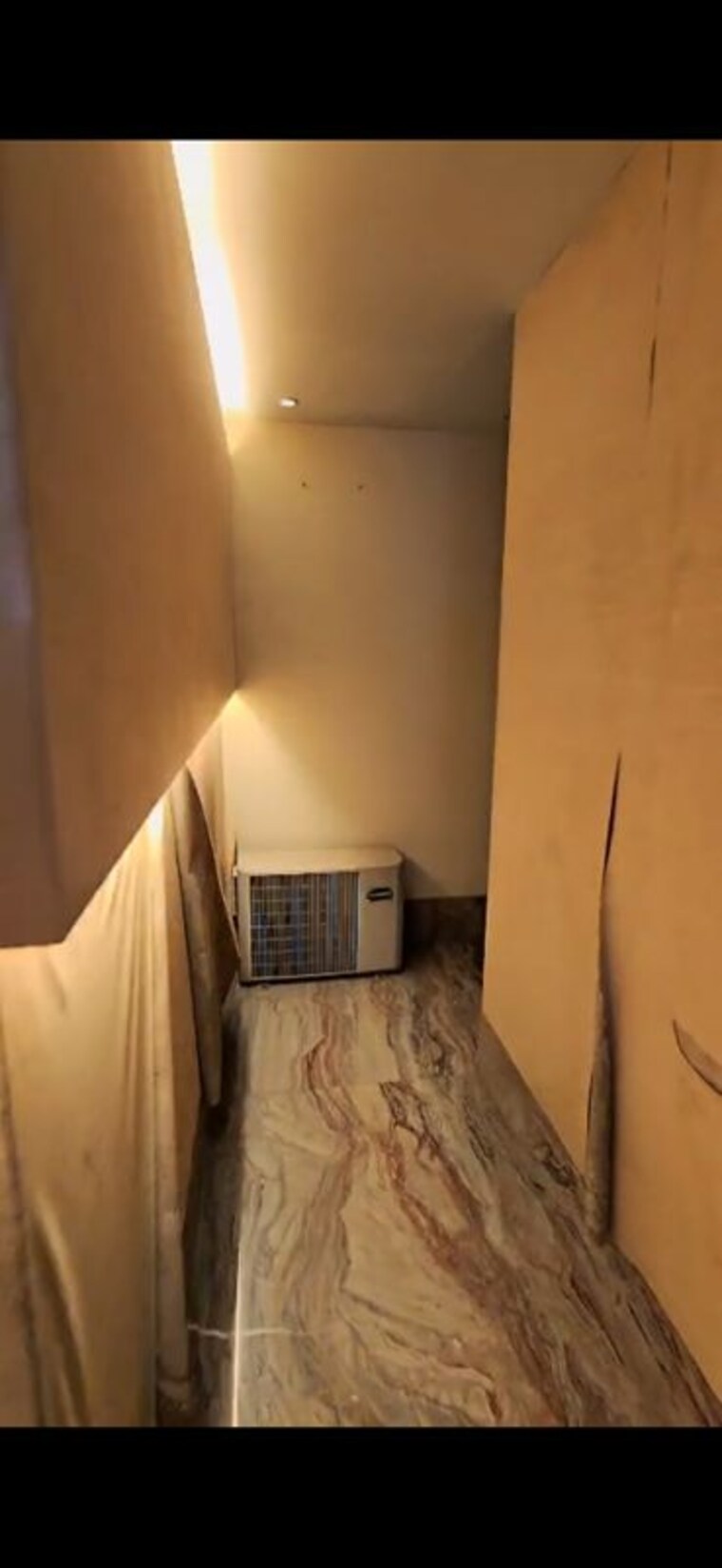 Floor Plan, bandra west Commercial Office Space 650 Sq.Ft. In Bandra West Mumbai 9827070