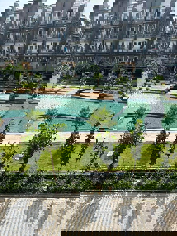 3 BHK + Servant Room Apartment For Rent in Smart World Orchard