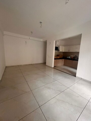 Room in 3 BHK Apartment at Rishita Manhattan, Gomti Nagar – for Sale