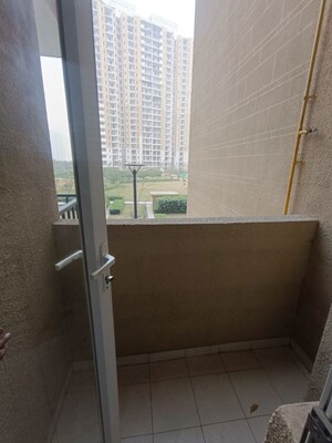 Bathroom in 2 BHK Apartment at Tata Eureka Park, Sector 150 – for Rent
