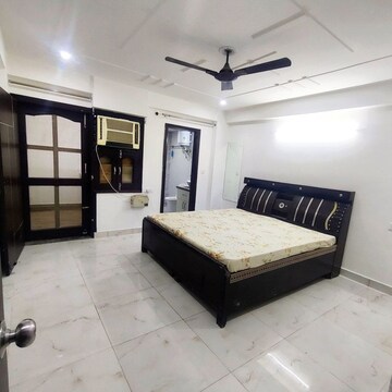 Bedroom in 2 BHK Apartment at M3M Atrium, Sector 57 – for Rent