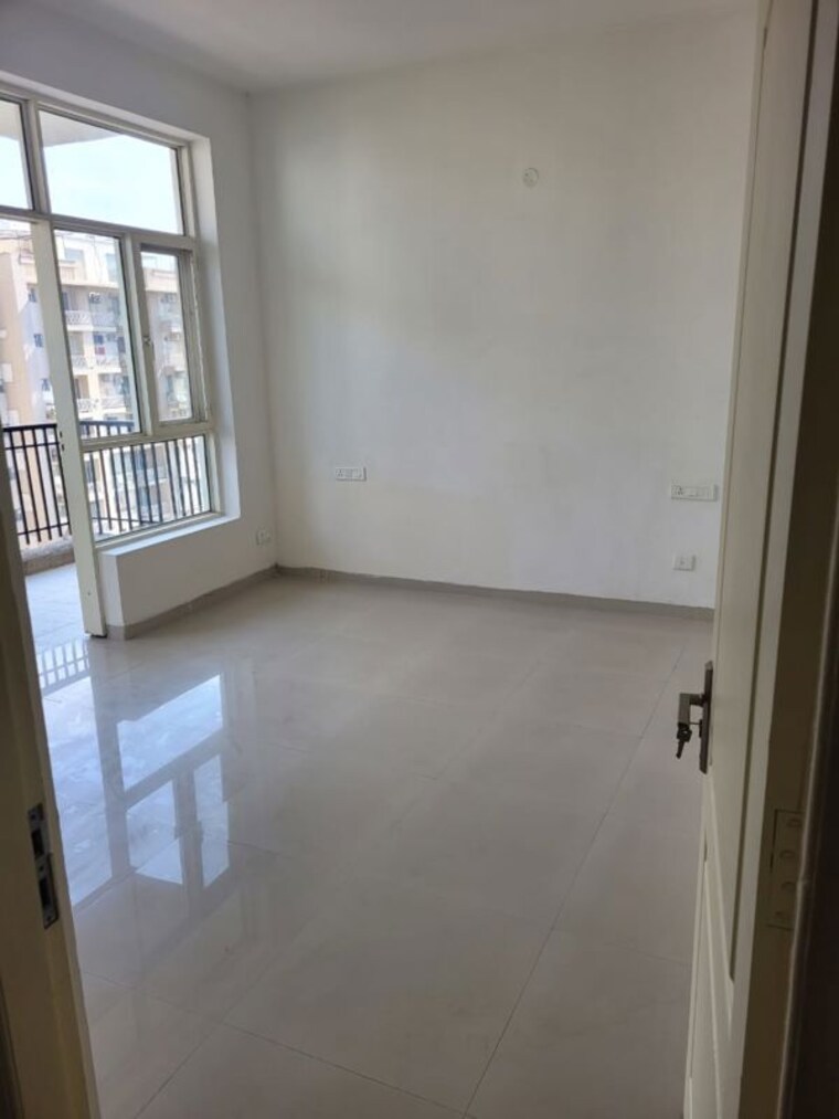 Room, sushma-green-vista 2 Bedroom 1276 Sq.Ft. Apartment In Ghazipur Zirakpur 9827126