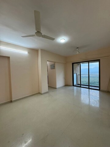 Room in 3 BHK Apartment at Lodha Splendora, Ghodbunder Road – for Rent