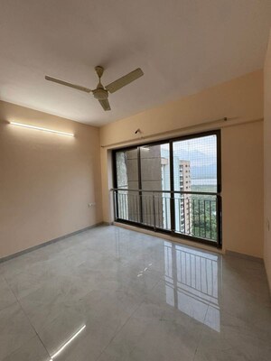 3 BHK Apartment For Rent in Lodha Splendora, Ghodbunder Road