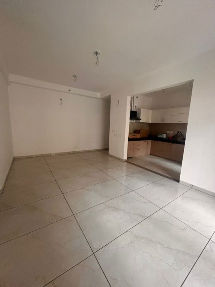 Room, rishita-manhattan 3 Bedroom 1375 Sq.Ft. Apartment In Gomti Nagar Lucknow 9827149