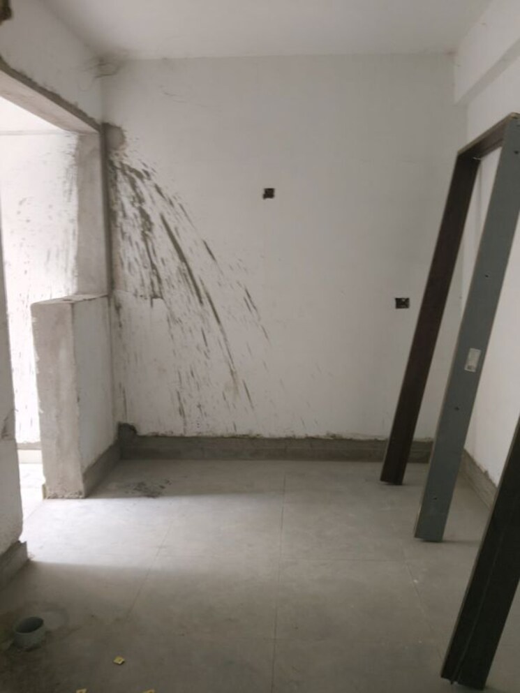 Room, one-oak-natura 2.5 Bedroom 1508 Sq.Ft. Apartment In Sushant Golf City Lucknow 9827172