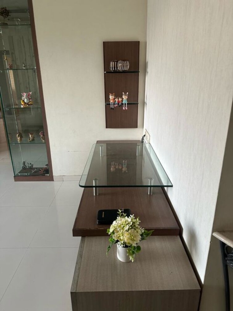 undefined, prahlad nagar 3 Bedroom 1850 Sq.Ft. Apartment In Prahlad Nagar Ahmedabad 9810513