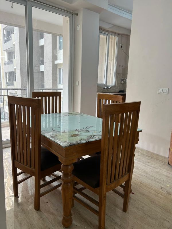 2 BHK Apartment For Rent in Amrapali Golf Homes