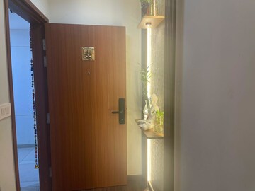 Room in 2 BHK Apartment at Bhartiya Nikoo Homes, Thanisandra Main Road – for Rent