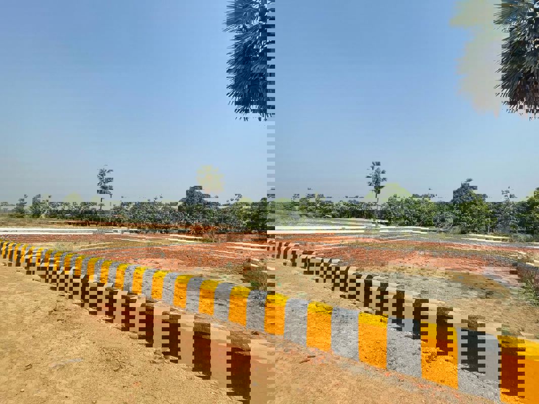 Plot For Sale in Diggi Malpura Road