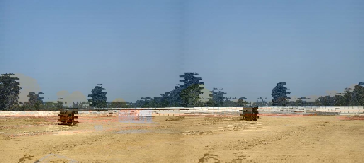 Plot For Sale in Mohanlalganj