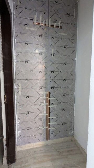 Bathroom in 4 BHK Builder Floor at Green Fields Colony – for Rent