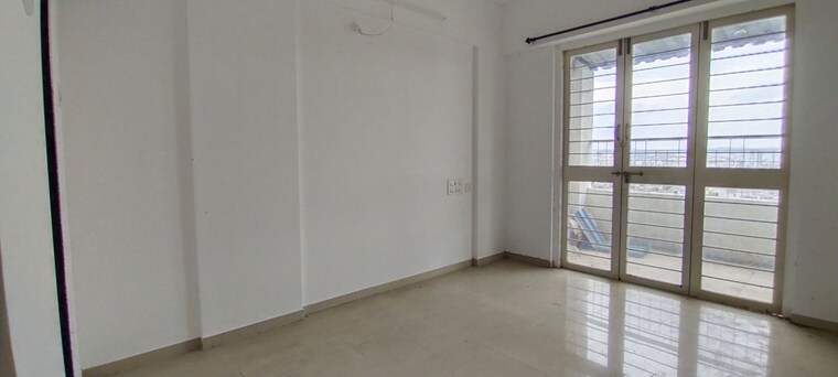 Room, dahanukar colony 3 Bedroom 1440 Sq.Ft. Apartment In Dahanukar Colony Pune 9827235