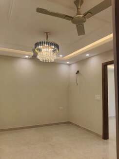 3 BHK Builder Floor For Sale in RPS Palm Drive