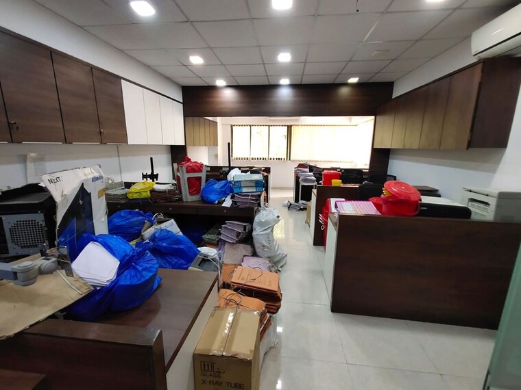 Team Area, tulsiani-chambers Commercial Office Space 640 Sq.Ft. In Nariman Point Mumbai 9252415