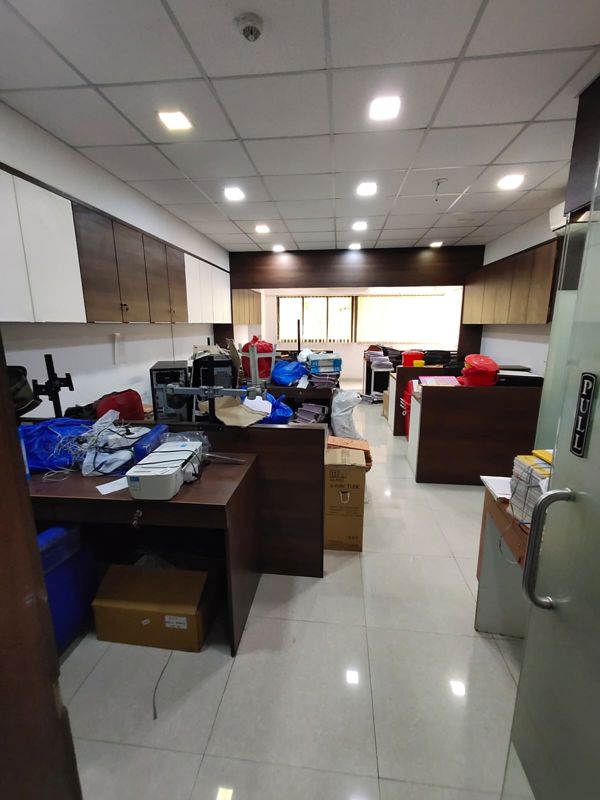 Office Space For Sale in Tulsiani Chambers