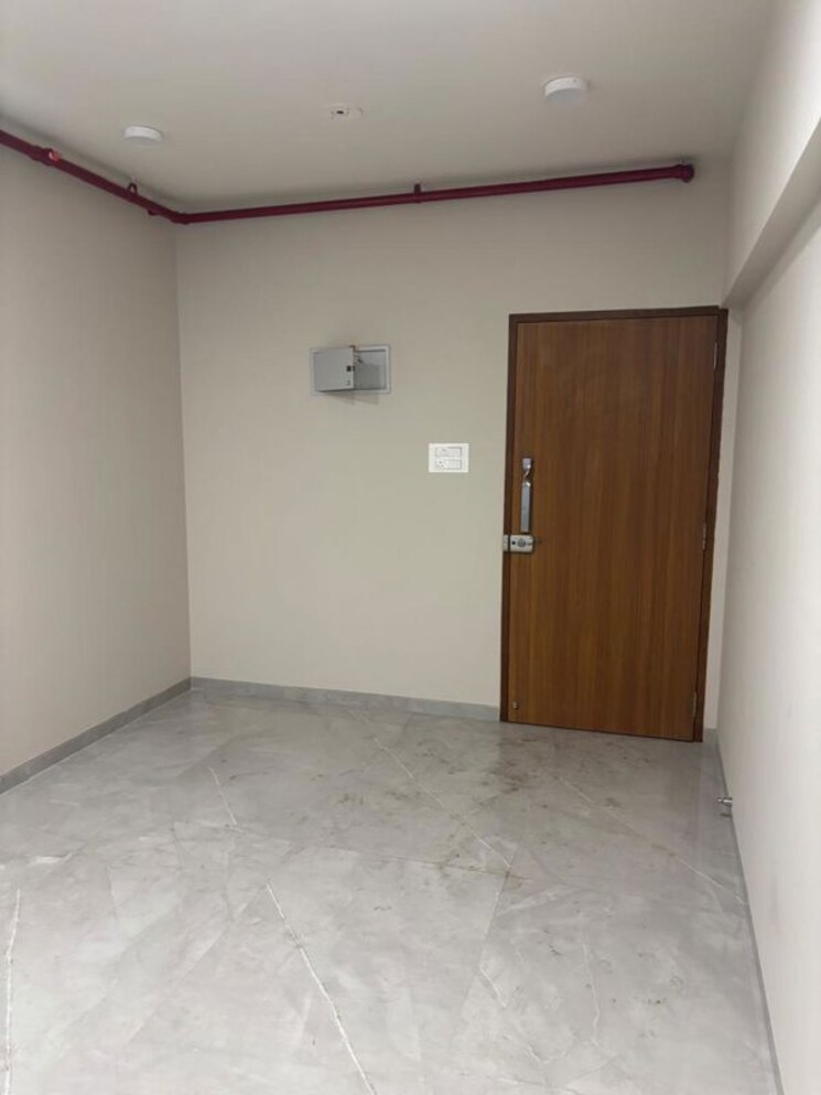 Room, goregaon east 1 Bedroom 409 Sq.Ft. Apartment In Goregaon East Mumbai 9827288