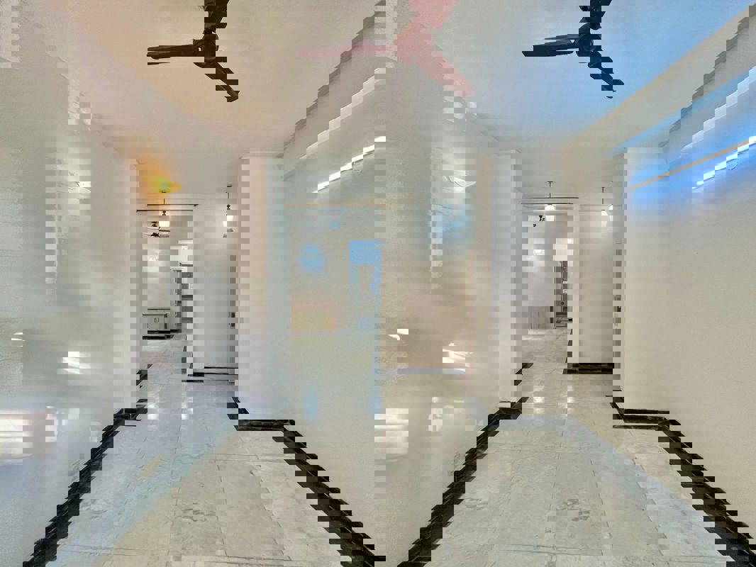 3 BHK + Servant Room 1900 Sq.Ft. Apartment in Unitech Deerwood Chase