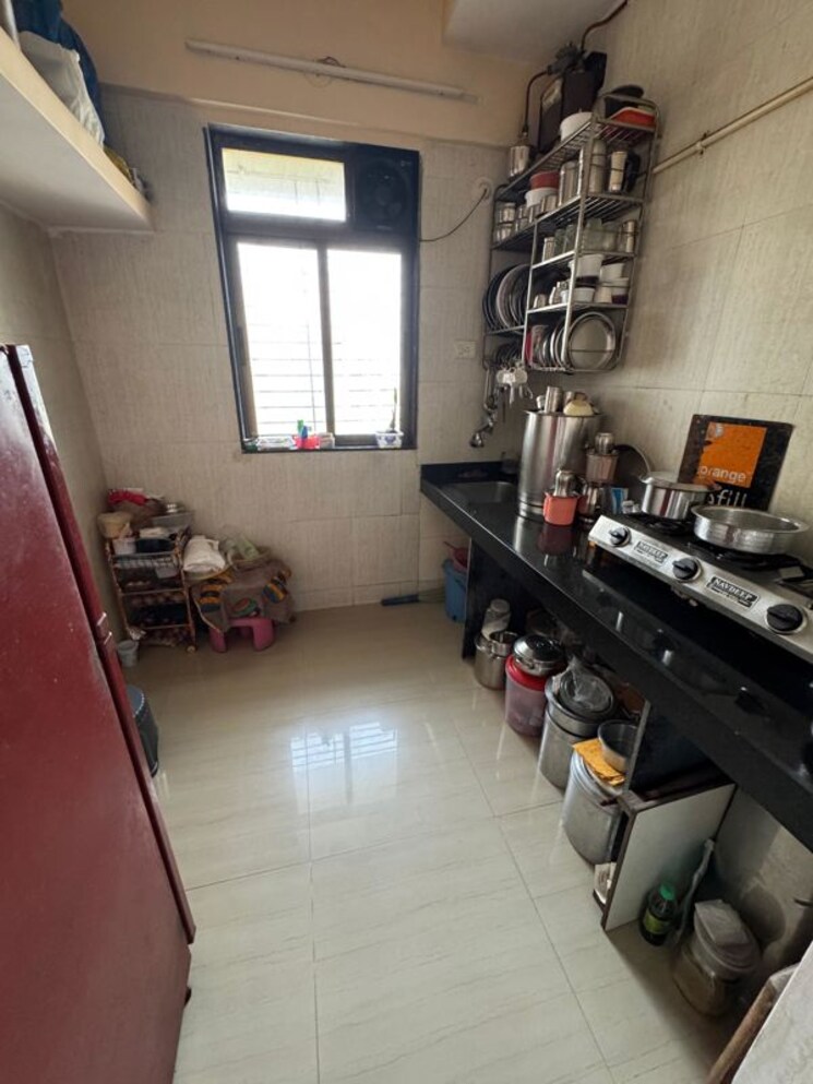  Parking, prerna-chs-worli 2 Bedroom 575 Sq.Ft. Apartment In Worli Mumbai 9827303