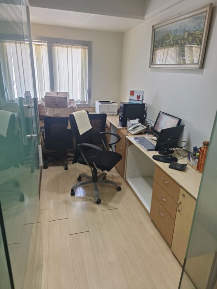Team Area, atlanta-building Commercial Office Space 925 Sq.Ft. In Nariman Point Mumbai 9827291