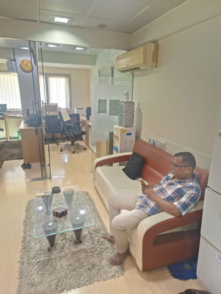 Team Area, atlanta-building Commercial Office Space 925 Sq.Ft. In Nariman Point Mumbai 9827291