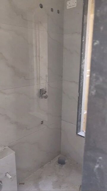Bathroom in 2 BHK Apartment at Majestic Kedarnath Apartments, Chembur – for Sale
