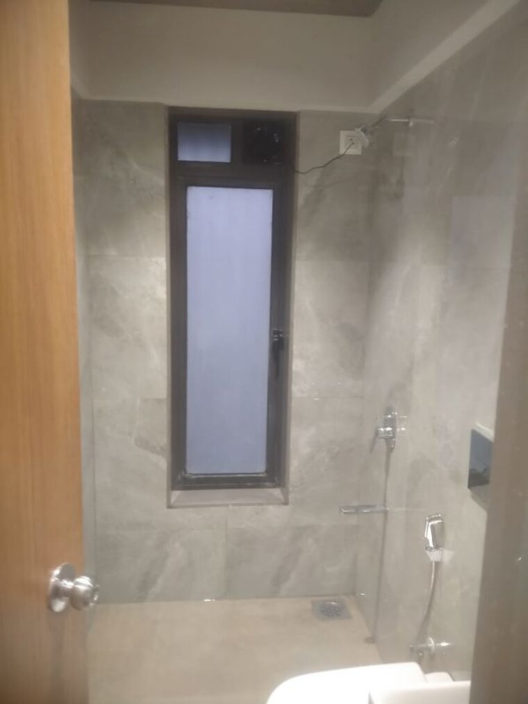 Bathroom, goregaon east 2 Bedroom 651 Sq.Ft. Apartment In Goregaon East Mumbai 9827362