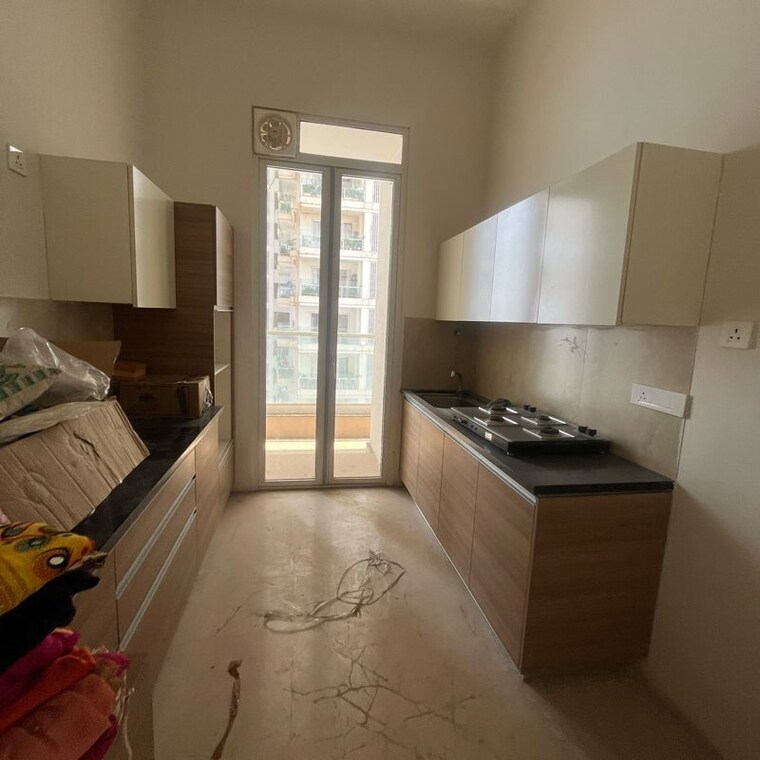 Kitchen, omkar-alta-monte 3.5 Bedroom 1833 Sq.Ft. Apartment In Laxman Nagar Mumbai 9827399