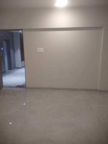 Room in 2 BHK Apartment at Aakar Padma Rekha CHS, Goregaon East – for Rent