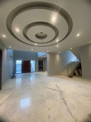 Parking in 5 BHK Penthouse at Pioneer Park Presidia, Sector 62 – for Sale