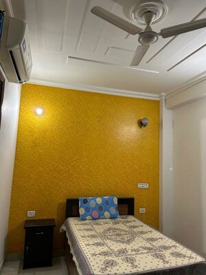Furnished Amenities in 3 BHK Builder Floor at Sector 46 – for Rent
