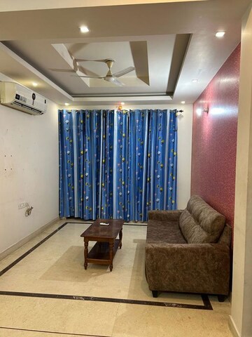 Living Room in 3 BHK Builder Floor at Sector 46 – for Rent