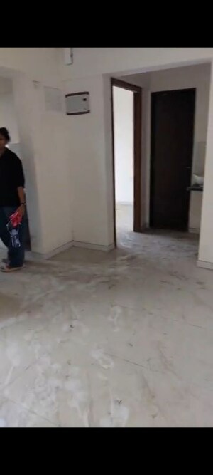 Room in 1 BHK Apartment at Metropolis Bayside, Kasarvadavali – for Rent