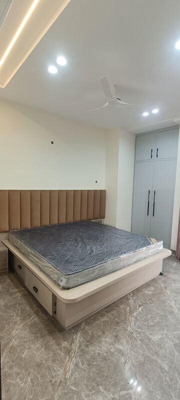 Bedroom in 3 BHK Builder Floor at Ansal Sushant Apartments, Sushant Lok I – for Rent