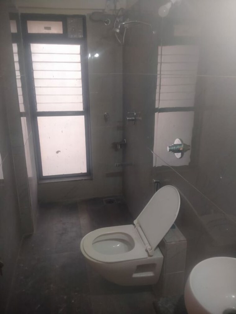 Bathroom, kamla-snehawardhini 3 Bedroom 832 Sq.Ft. Apartment In Goregaon East Mumbai 9827493
