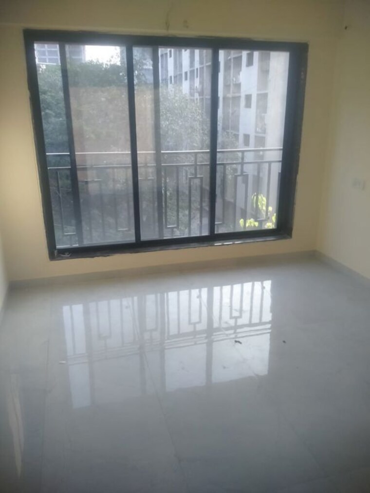 Room, kamla-snehawardhini 3 Bedroom 832 Sq.Ft. Apartment In Goregaon East Mumbai 9827493
