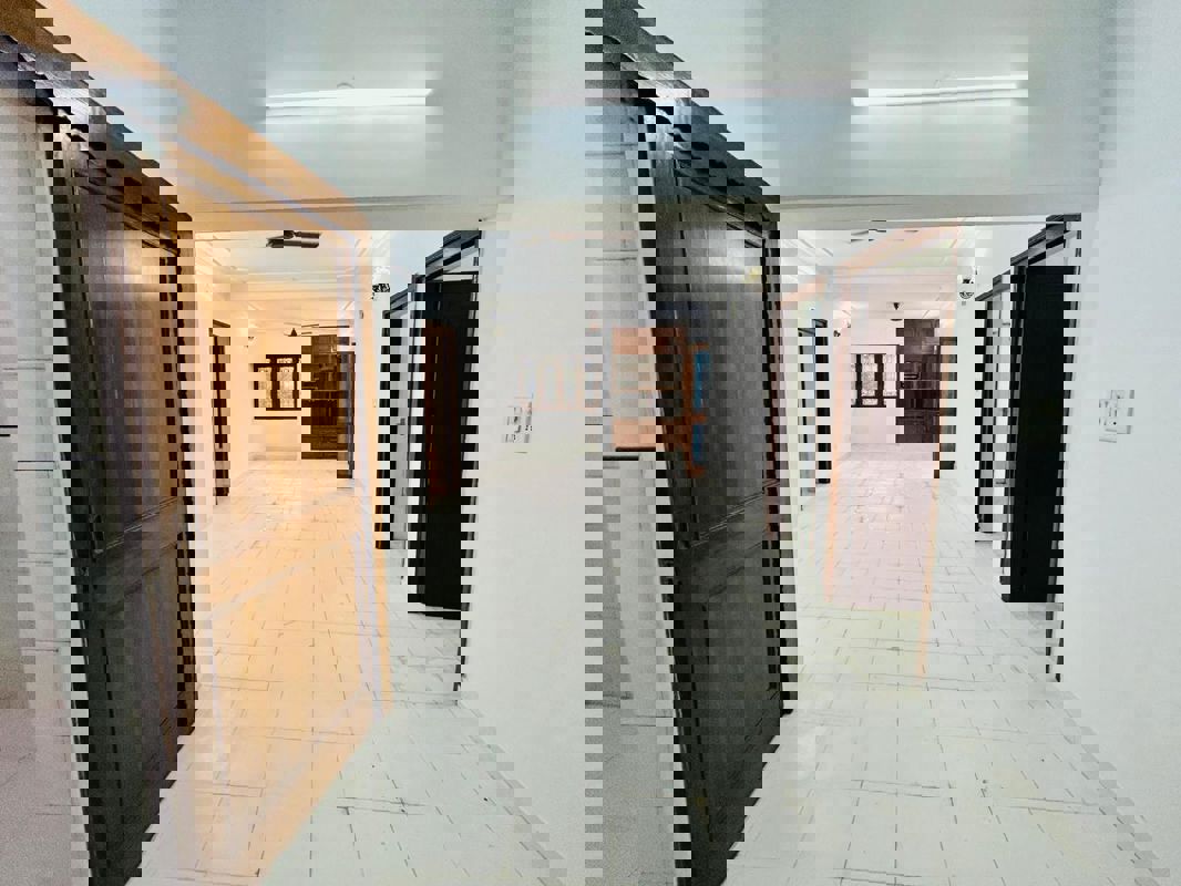 2.5 BHK 1350 Sq.Ft. Apartment in Maharishi Dayanand CGHS