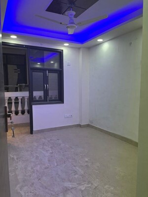 Room in 2 BHK Builder Floor at Govindpuri – for Rent