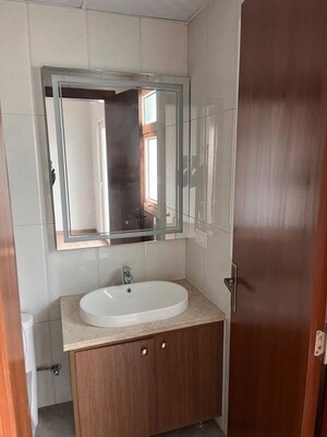 Bathroom in 3 BHK Apartment at Central Park Flower Valley Aqua Front Towers, Sohna Sector 33 – for Rent