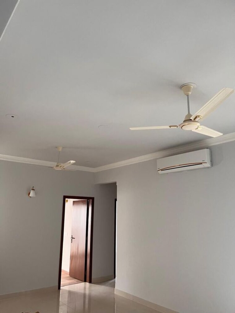 undefined, central-park-flower-valley-aqua-front-towers 3 Bedroom 1789 Sq.Ft. Apartment In Sohna Sector 33 Gurgaon 9827531