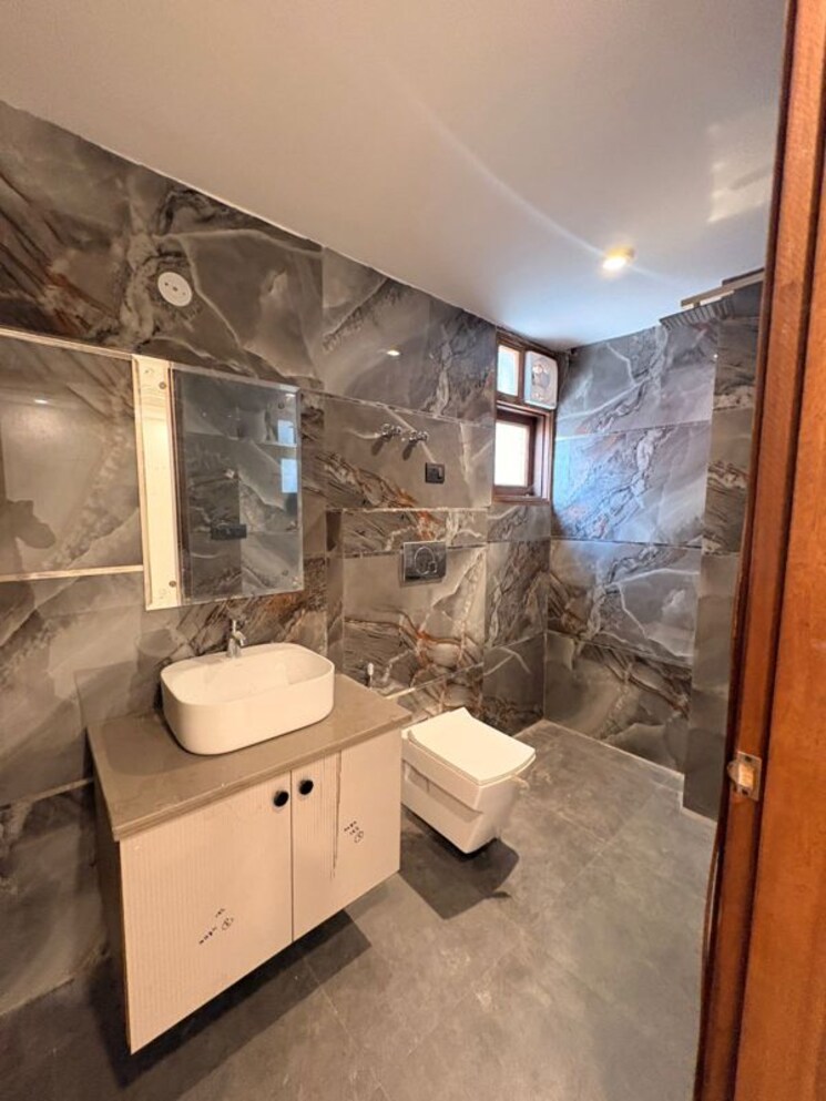 Master Bedroom, palm-residency-chhatarpur 3 Bedroom 1200 Sq.Ft. Apartment In Chattarpur Delhi 9827544