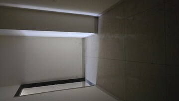 Room in 1 BHK Apartment at Mansarovar Extension – for Sale