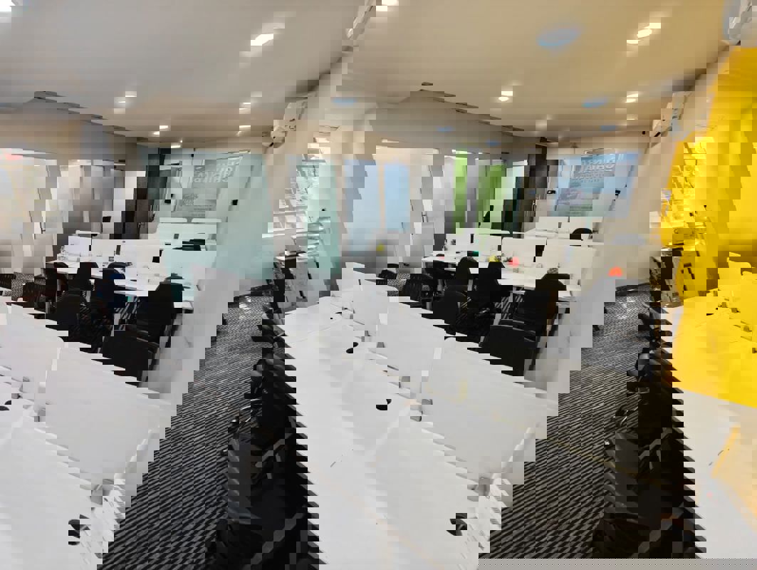 Office Space in IT/SEZ For Rent in Sector 63