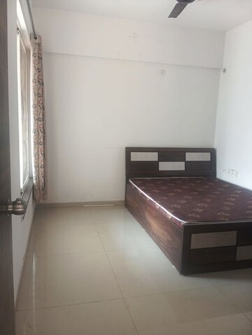 Bedroom in 1 BHK Apartment at Sai Raj Apartments, Kharadi – for Rent