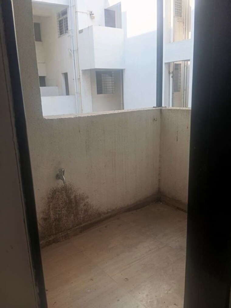 Room, sai-raj-apartments 1 Bedroom 650 Sq.Ft. Apartment In Kharadi Pune 9827566