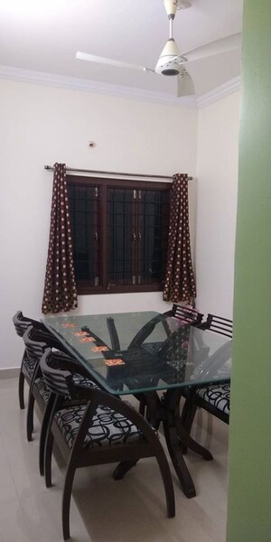 Furnished Amenities in 3 BHK Apartment at Madhapur – for Rent